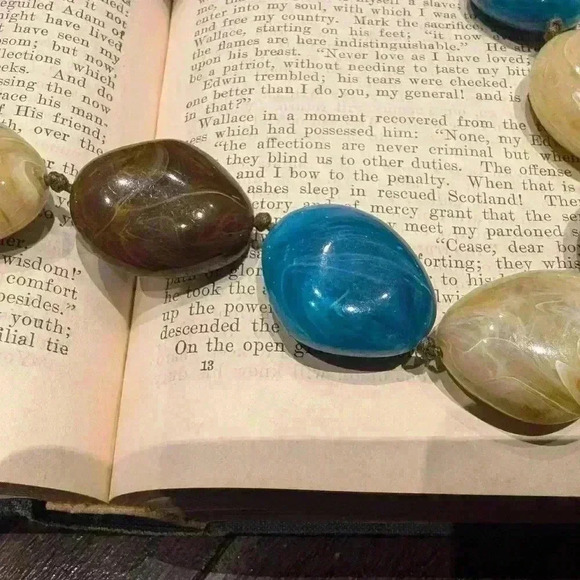 Vintage large chunky stone blue brown beige necklace - Picture 5 of 7